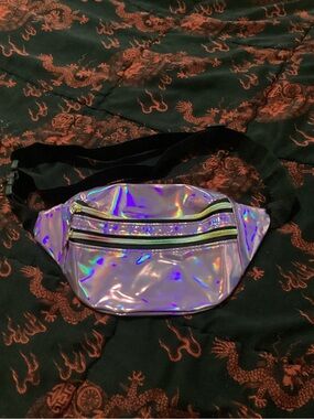 Holographic Iridescent Waist Bag - Silver